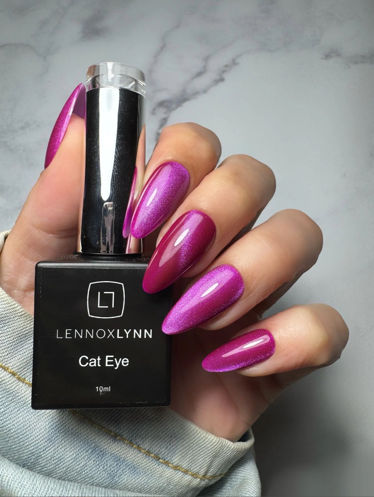 Cat Eye 05